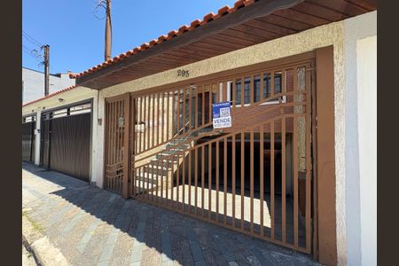 Casa à venda com 207m², 3 quartos e 4 vagas Casa à venda com 207m², 3 quartos e 4 vagasFachada + plaquinha