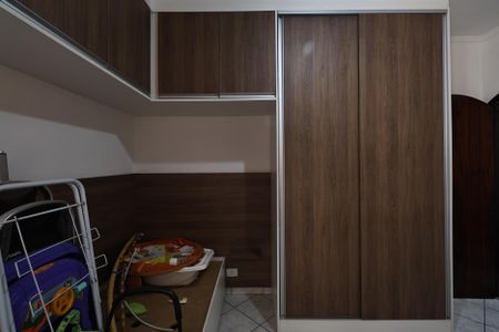 Casa à venda com 207m², 3 quartos e 4 vagas Casa à venda com 207m², 3 quartos e 4 vagasQuarto 1