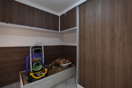 Casa à venda com 207m², 3 quartos e 4 vagas Casa à venda com 207m², 3 quartos e 4 vagasQuarto 1