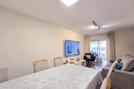 Apartamento à venda com 98m², 3 quartos e 1 vaga Apartamento à venda com 98m², 3 quartos e 1 vagaSala