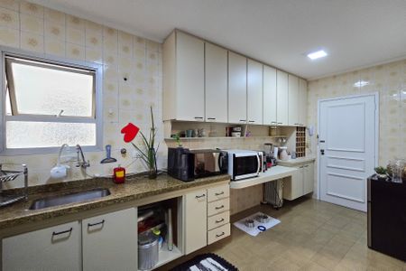 Apartamento à venda com 98m², 3 quartos e 1 vaga Apartamento à venda com 98m², 3 quartos e 1 vagaCozinha