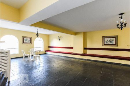 Apartamento à venda com 98m², 3 quartos e 1 vaga Apartamento à venda com 98m², 3 quartos e 1 vagaÁrea comum - Salão de festas