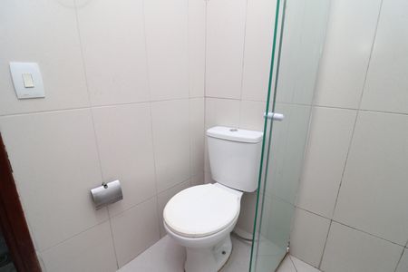 Casa para alugar com 82m², 2 quartos e sem vagaBanheiro