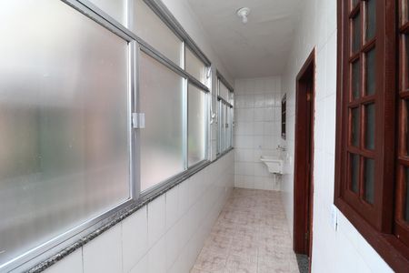 Casa para alugar com 82m², 2 quartos e sem vagaÁrea de Serviço
