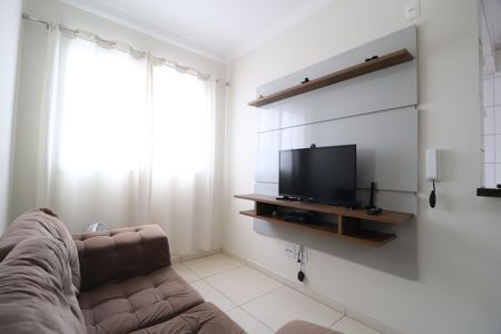Sala de apartamento para alugar com 2 quartos, 55m² em Santa Mônica, Uberlândia