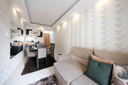 Apartamento à venda com 55m², 2 quartos e 1 vagaSala