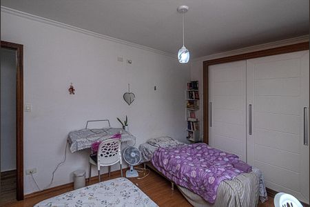 Casa à venda com 115m², 2 quartos e 4 vagasQuarto