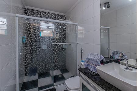 Casa à venda com 115m², 2 quartos e 4 vagasBanheiro da Suíte