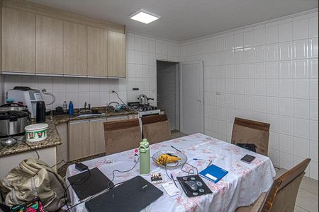 Casa à venda com 115m², 2 quartos e 4 vagasCozinha