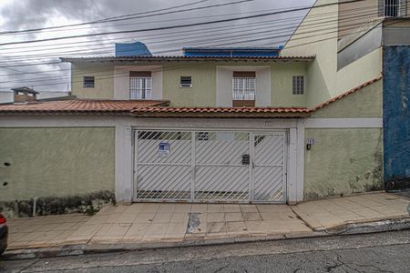 Casa à venda com 115m², 2 quartos e 4 vagasFachada