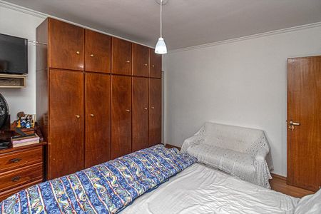 Casa à venda com 115m², 2 quartos e 4 vagasSuíte 
