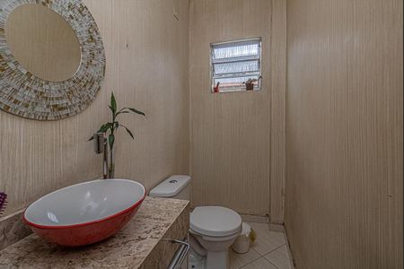 Casa à venda com 115m², 2 quartos e 4 vagasLavabo