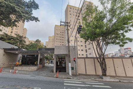 Apartamento para alugar com 63m², 3 quartos e 1 vagaFachada