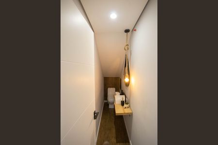 Casa à venda com 183m², 3 quartos e 2 vagas Casa à venda com 183m², 3 quartos e 2 vagasLavabo