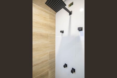 Casa à venda com 183m², 3 quartos e 2 vagas Casa à venda com 183m², 3 quartos e 2 vagasBanheiro da Suíte 3