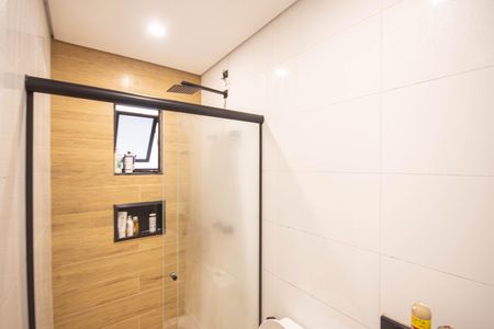 Casa à venda com 183m², 3 quartos e 2 vagas Casa à venda com 183m², 3 quartos e 2 vagasBanheiro da Suíte 2