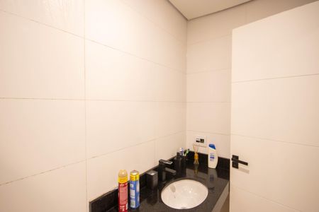 Casa à venda com 183m², 3 quartos e 2 vagas Casa à venda com 183m², 3 quartos e 2 vagasBanheiro da Suíte 2