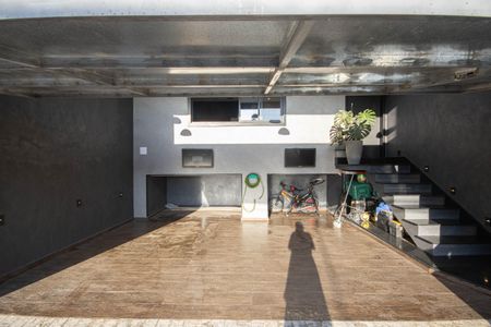 Casa à venda com 183m², 3 quartos e 2 vagas Casa à venda com 183m², 3 quartos e 2 vagasGaragem