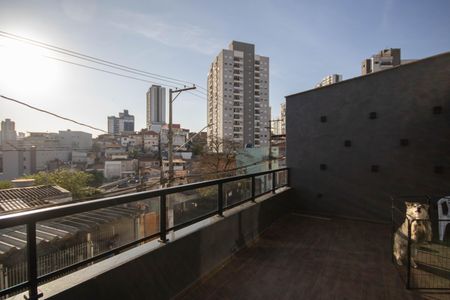 Casa à venda com 183m², 3 quartos e 2 vagas Casa à venda com 183m², 3 quartos e 2 vagasVaranda da Suíte 1