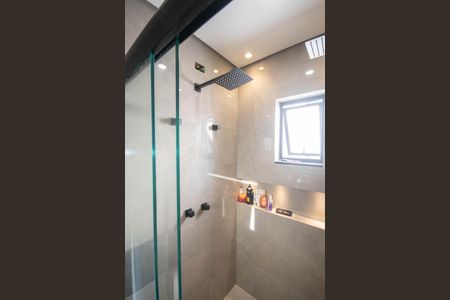 Casa à venda com 183m², 3 quartos e 2 vagas Casa à venda com 183m², 3 quartos e 2 vagasBanheiro da Suíte 1