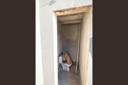 Casa à venda com 183m², 3 quartos e 2 vagas Casa à venda com 183m², 3 quartos e 2 vagasLavabo 2