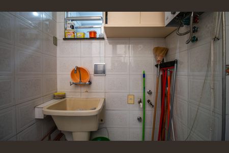 Apartamento à venda com 60m², 3 quartos e 1 vagaÁrea de Serviço