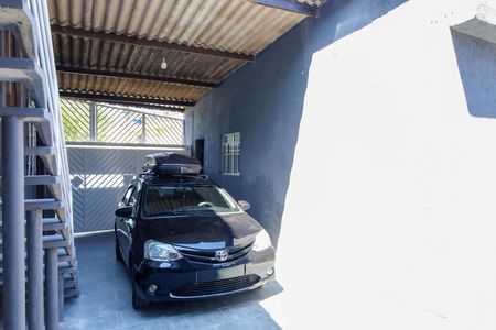 Casa para alugar com 45m², 1 quarto e 1 vaga Casa para alugar com 45m², 1 quarto e 1 vagaGaragem