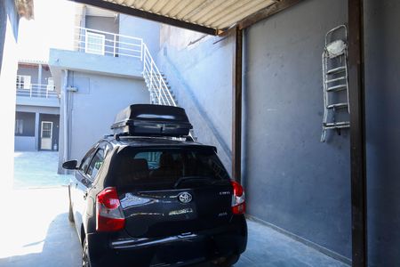 Casa para alugar com 45m², 1 quarto e 1 vaga Casa para alugar com 45m², 1 quarto e 1 vagaGaragem