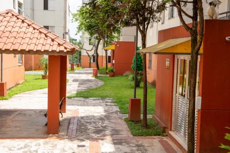 Apartamento para alugar com 49m², 2 quartos e 1 vaga Apartamento para alugar com 49m², 2 quartos e 1 vagaÁrea comum
