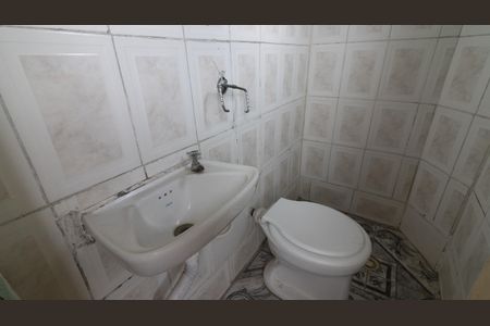 Banheiro de casa para alugar com 1 quarto, 48m² em Jardim Matarazzo, São Paulo