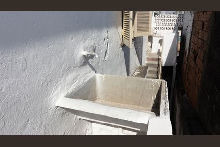 Casa para alugar com 48m², 1 quarto e sem vagaÁrea de Serviço