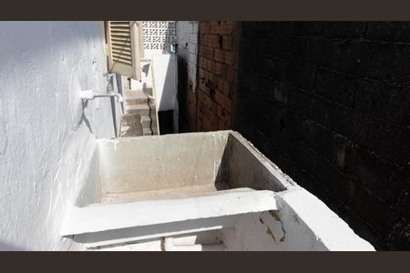 Casa para alugar com 48m², 1 quarto e sem vagaÁrea de Serviço