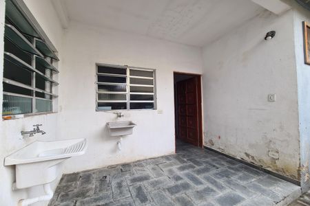 Casa para alugar com 30m², 1 quarto e sem vaga Casa para alugar com 30m², 1 quarto e sem vagaÁrea de Serviço