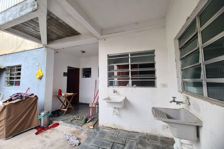 Casa para alugar com 30m², 1 quarto e sem vaga Casa para alugar com 30m², 1 quarto e sem vagaÁrea de Serviço