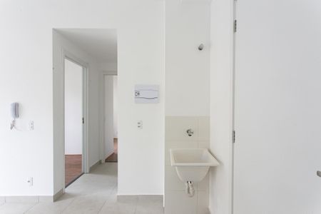 Apartamento para alugar com 35m², 2 quartos e sem vaga Apartamento para alugar com 35m², 2 quartos e sem vagaÁrea de Serviço