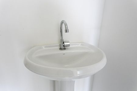 Apartamento para alugar com 35m², 2 quartos e sem vaga Apartamento para alugar com 35m², 2 quartos e sem vagaBanheiro Social