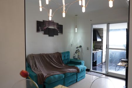 Sala de apartamento à venda com 3 quartos, 74m² em Vila Bertioga, São Paulo