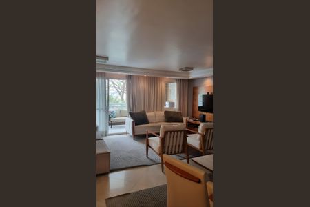 Sala de apartamento à venda com 3 quartos, 128m² em Cidade São Francisco, São Paulo