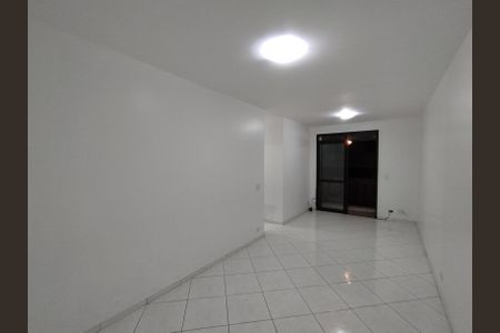 Apartamento à venda com 87m², 4 quartos e 1 vaga Apartamento à venda com 87m², 4 quartos e 1 vagaSala