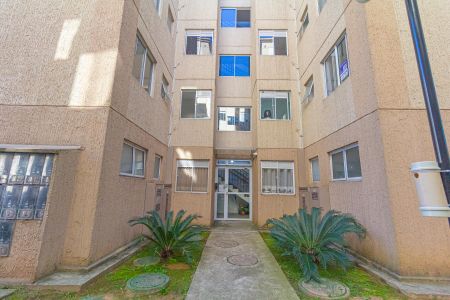 Apartamento à venda com 42m², 2 quartos e 1 vaga Apartamento à venda com 42m², 2 quartos e 1 vagaFachada