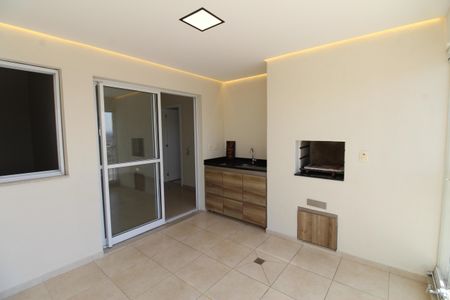 Apartamento para alugar com 63m², 2 quartos e 1 vagaSacada
