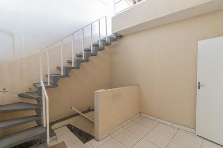 Casa para alugar com 160m², 3 quartos e 1 vagaEscada