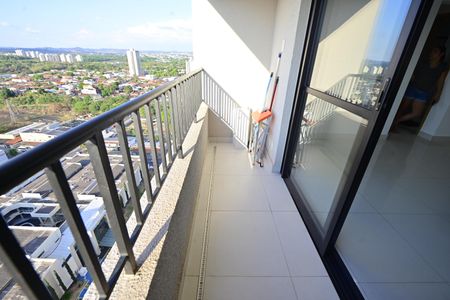 Varanda de apartamento para alugar com 2 quartos, 57m² em Setor Crimeia Oeste, Goiânia