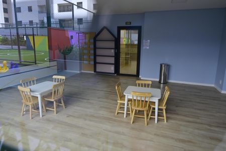 Apartamento para alugar com 57m², 2 quartos e 1 vagaÁrea comum