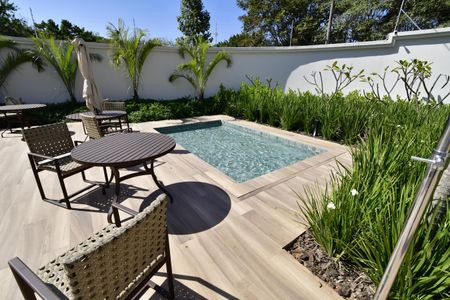 Apartamento à venda com 67m², 2 quartos e 2 vagasÁrea comum - Piscina