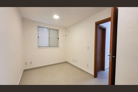 Apartamento à venda com 46m², 2 quartos e 1 vaga Apartamento à venda com 46m², 2 quartos e 1 vagaQuarto 1