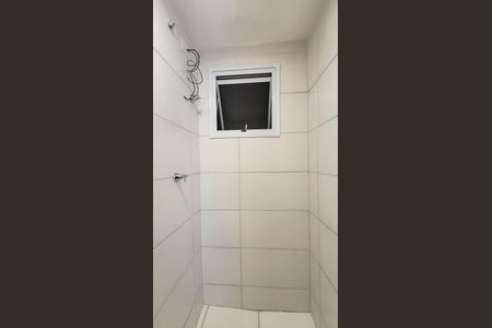 Apartamento à venda com 46m², 2 quartos e 1 vaga Apartamento à venda com 46m², 2 quartos e 1 vagaBanheiro Social