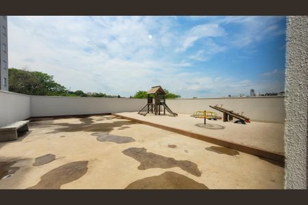 Apartamento à venda com 46m², 2 quartos e 1 vaga Apartamento à venda com 46m², 2 quartos e 1 vagaÁrea comum - Playground