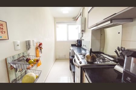 Apartamento à venda com 50m², 2 quartos e 1 vaga Apartamento à venda com 50m², 2 quartos e 1 vagaCozinha e Área de Serviço