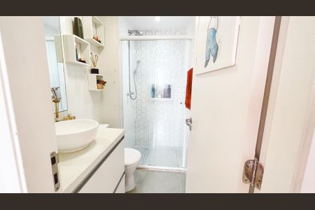 Apartamento à venda com 50m², 2 quartos e 1 vaga Apartamento à venda com 50m², 2 quartos e 1 vagaBanheiro